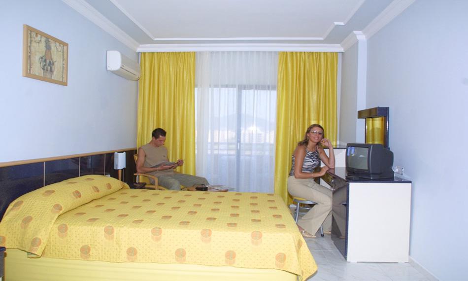 Ares Hotel Mahmutlar Luaran gambar